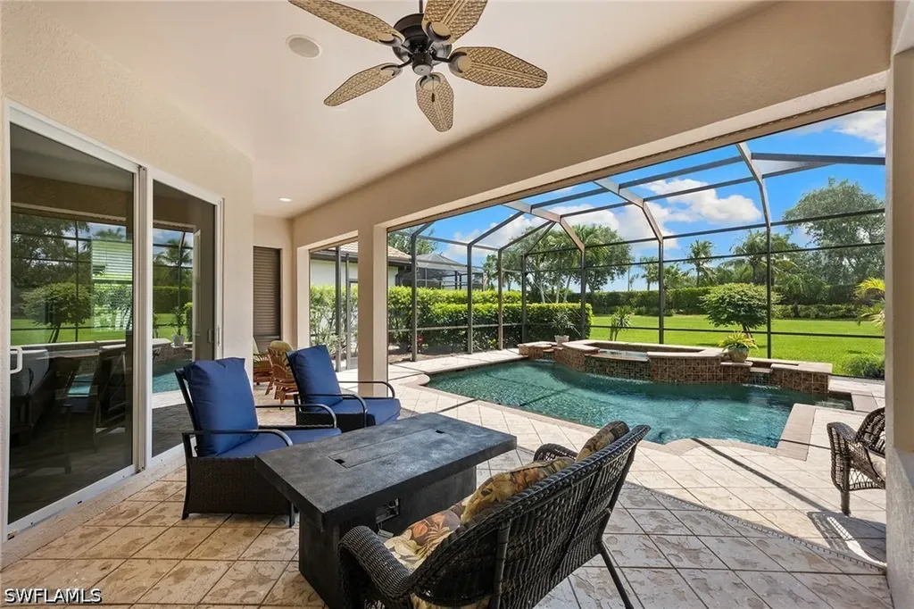 7692 Cottesmore Drive Naples FL 34113