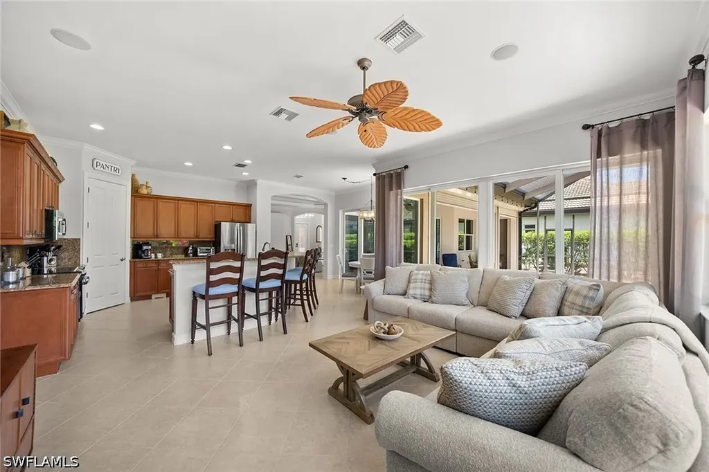 7692 Cottesmore Drive Naples FL 34113