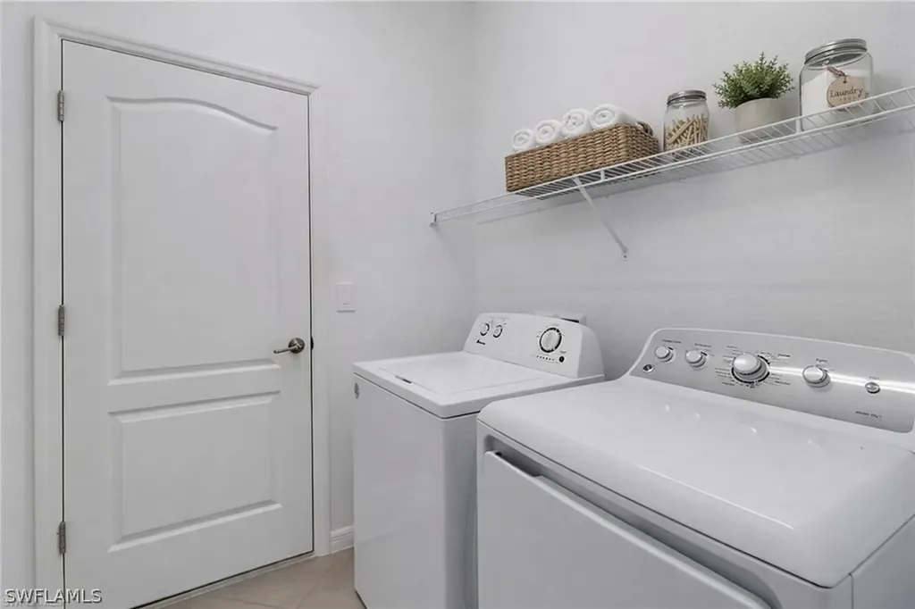 17609 Ashcomb Way Estero FL 33928