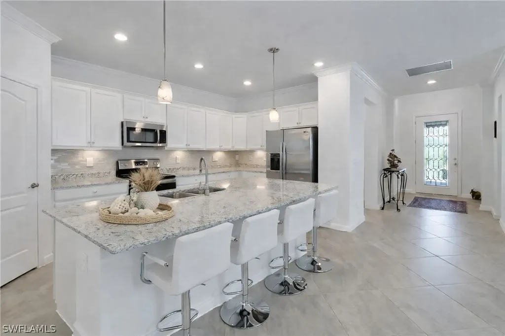 17609 Ashcomb Way Estero FL 33928