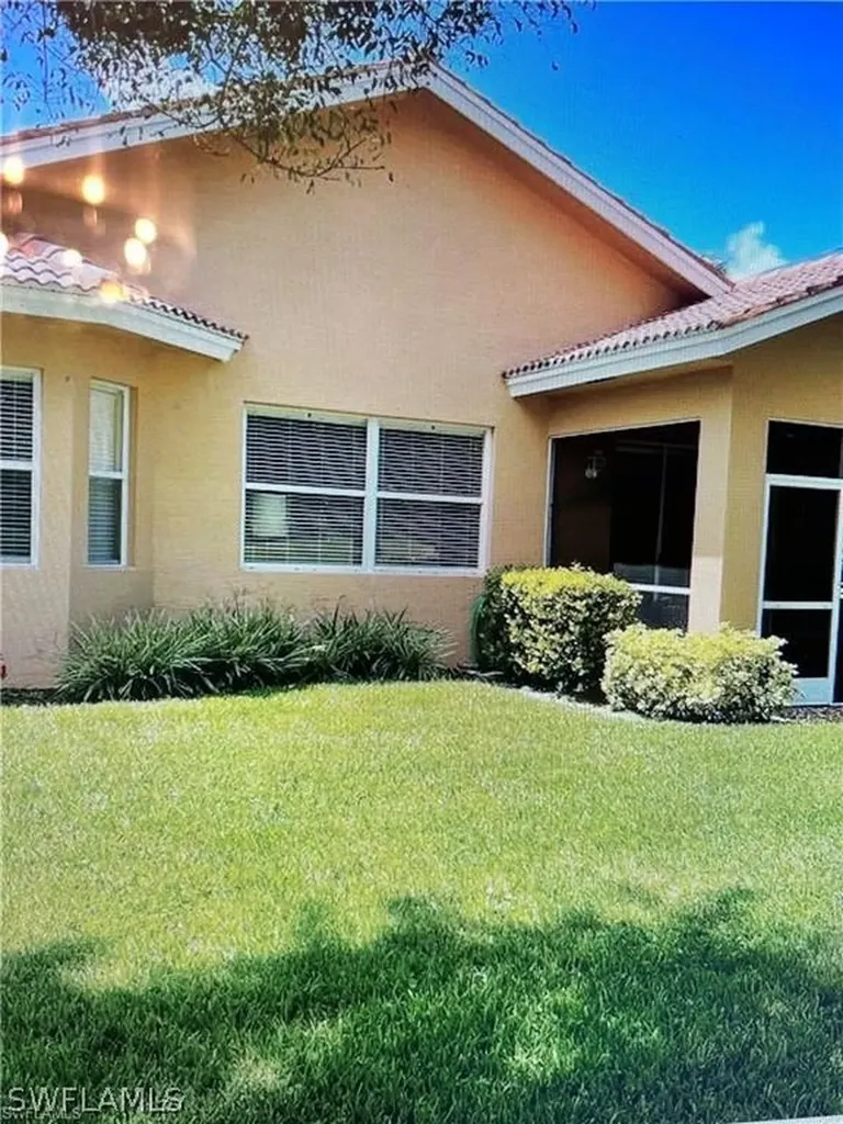2132 Par Drive Naples FL 34120