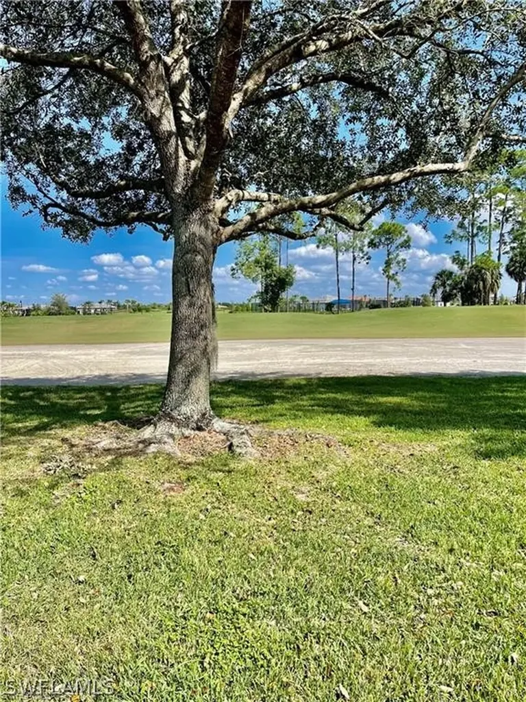 2132 Par Drive Naples FL 34120