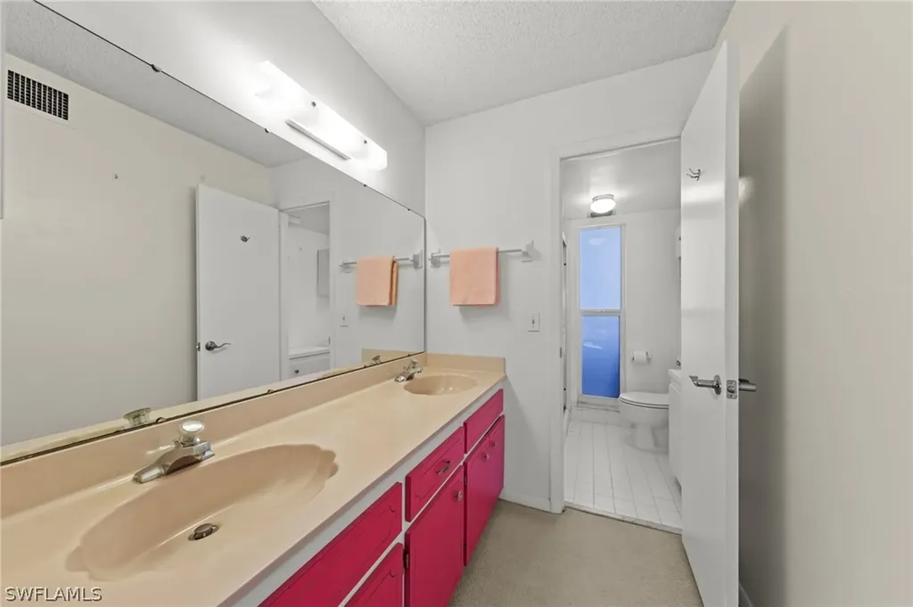 219 Palm Drive Naples FL 34112