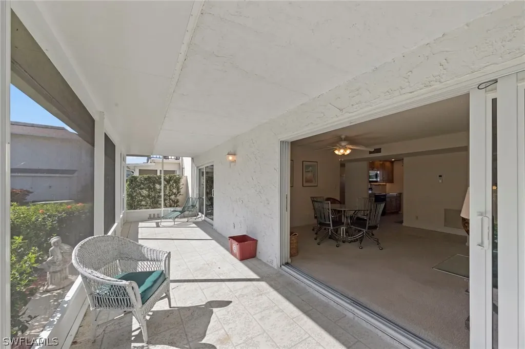 219 Palm Drive Naples FL 34112