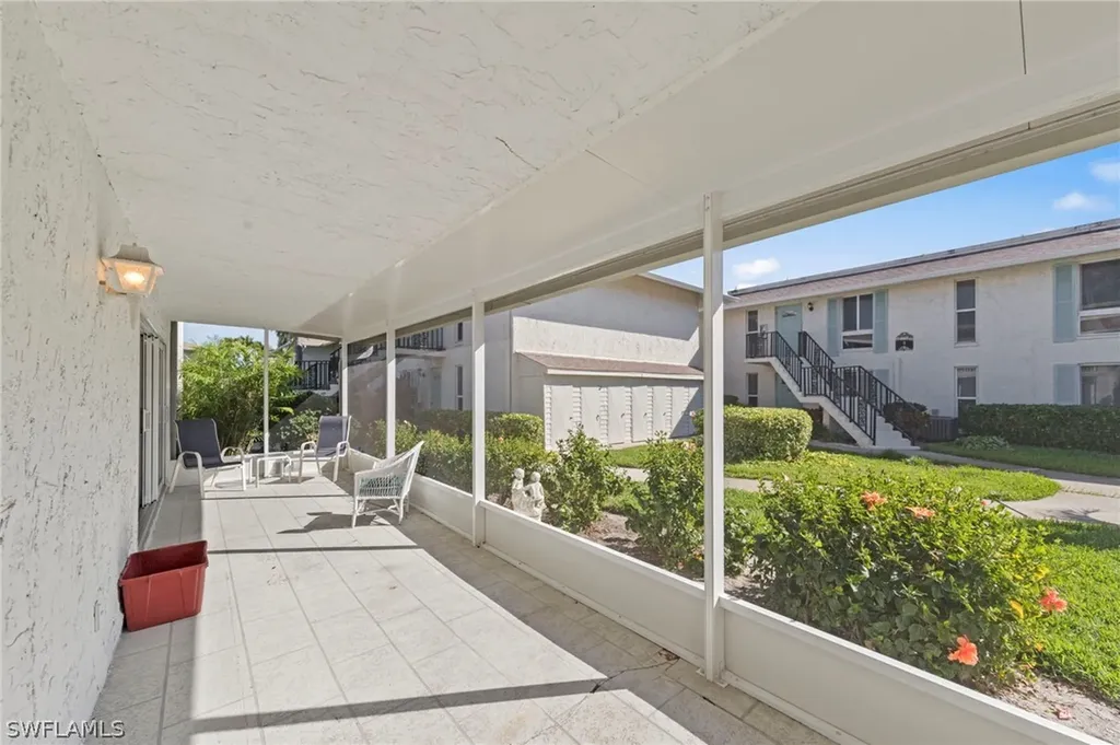 219 Palm Drive Naples FL 34112