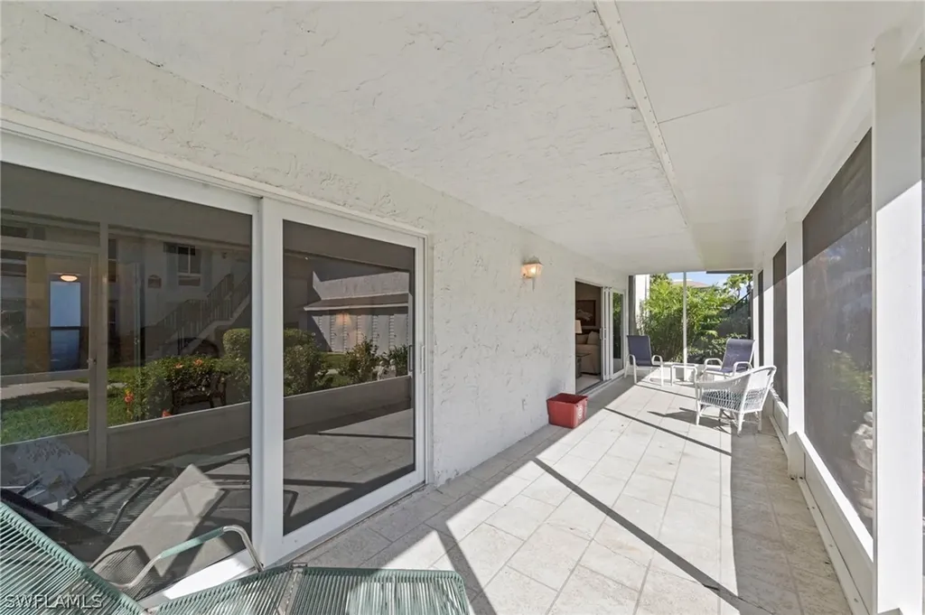 219 Palm Drive Naples FL 34112