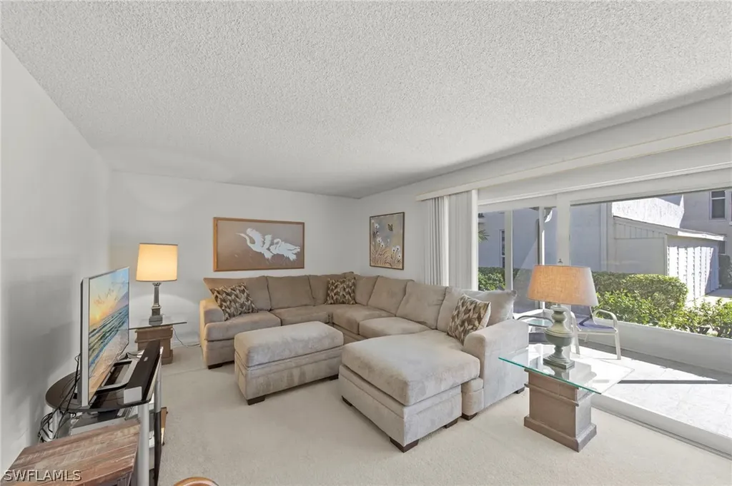 219 Palm Drive Naples FL 34112