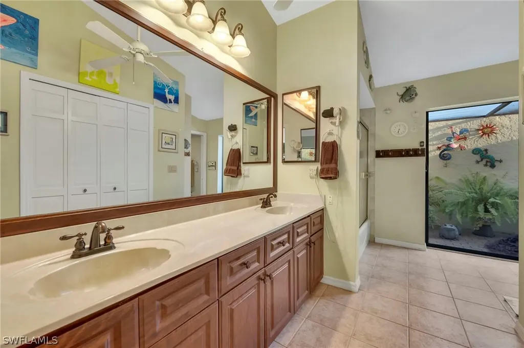 3668 Saybrook Place Bonita Springs FL 34134