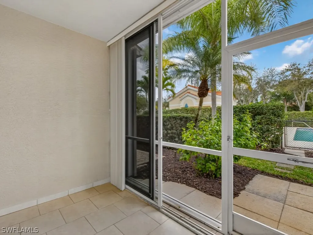 5210 Birmingham Drive Naples FL 34110