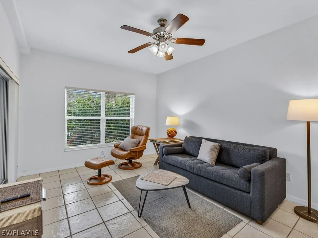 5210 Birmingham Drive Naples FL 34110