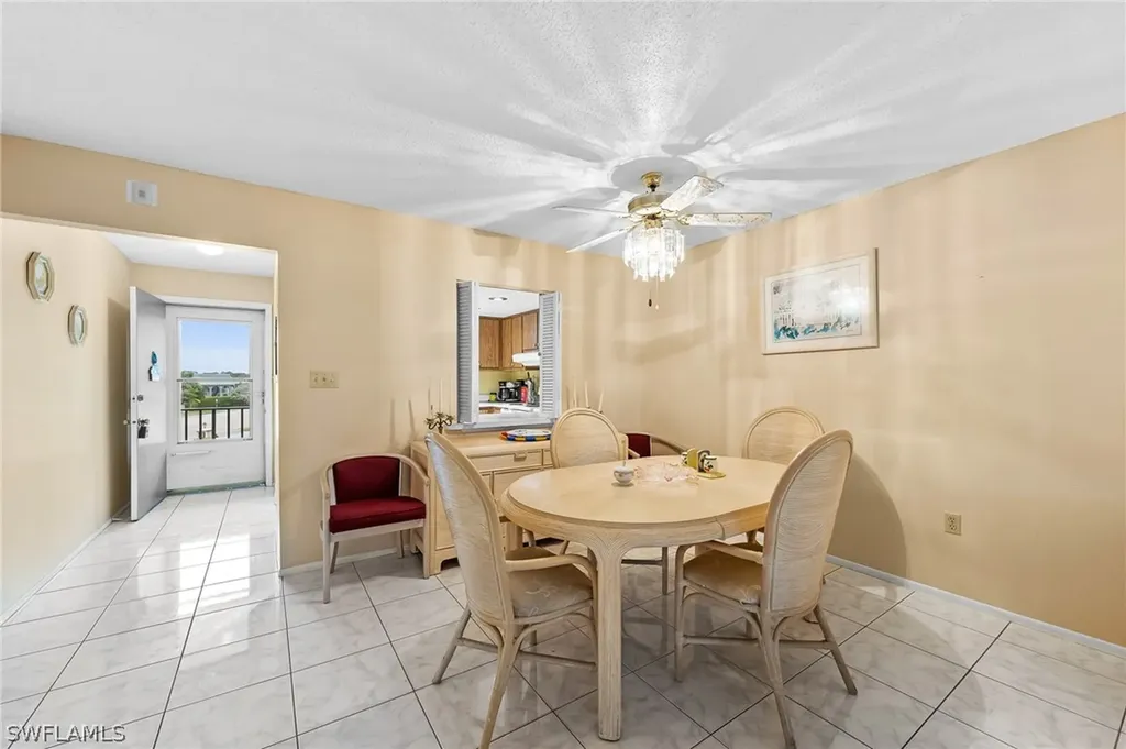 5419 Rattlesnake Hammock Road Naples FL 34113