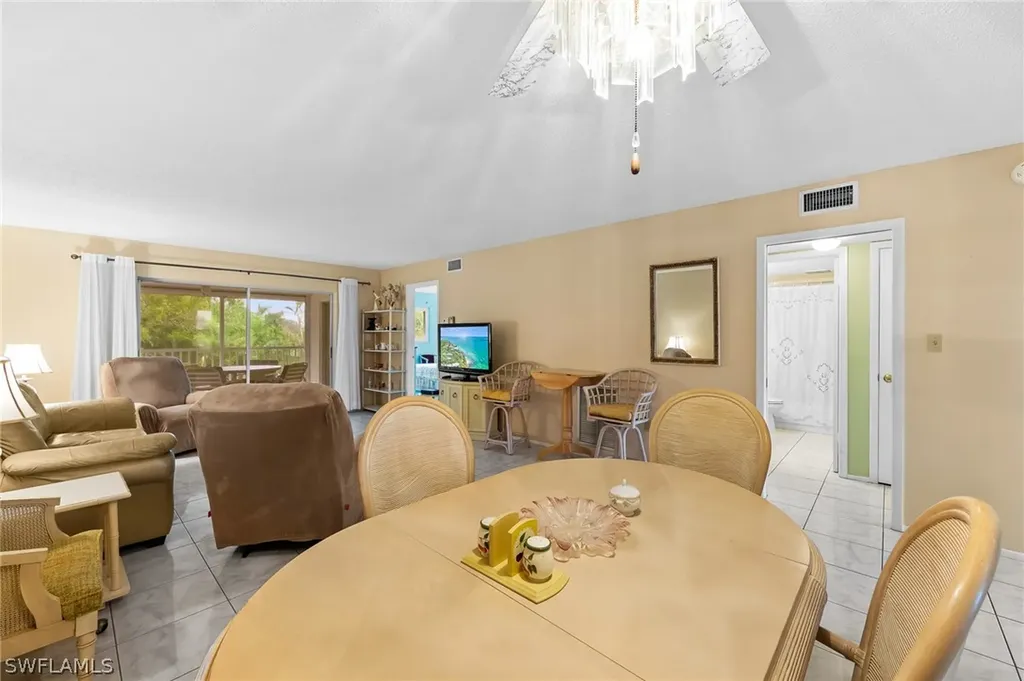 5419 Rattlesnake Hammock Road Naples FL 34113
