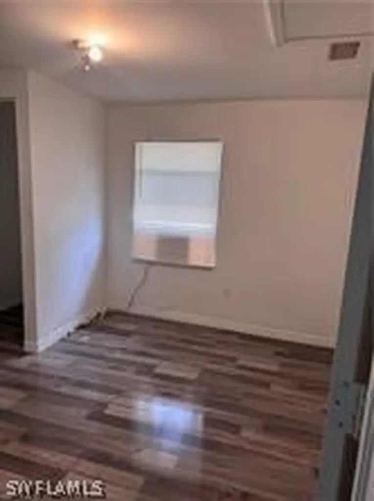 1847 Henderson Avenue Fort Myers FL 33916