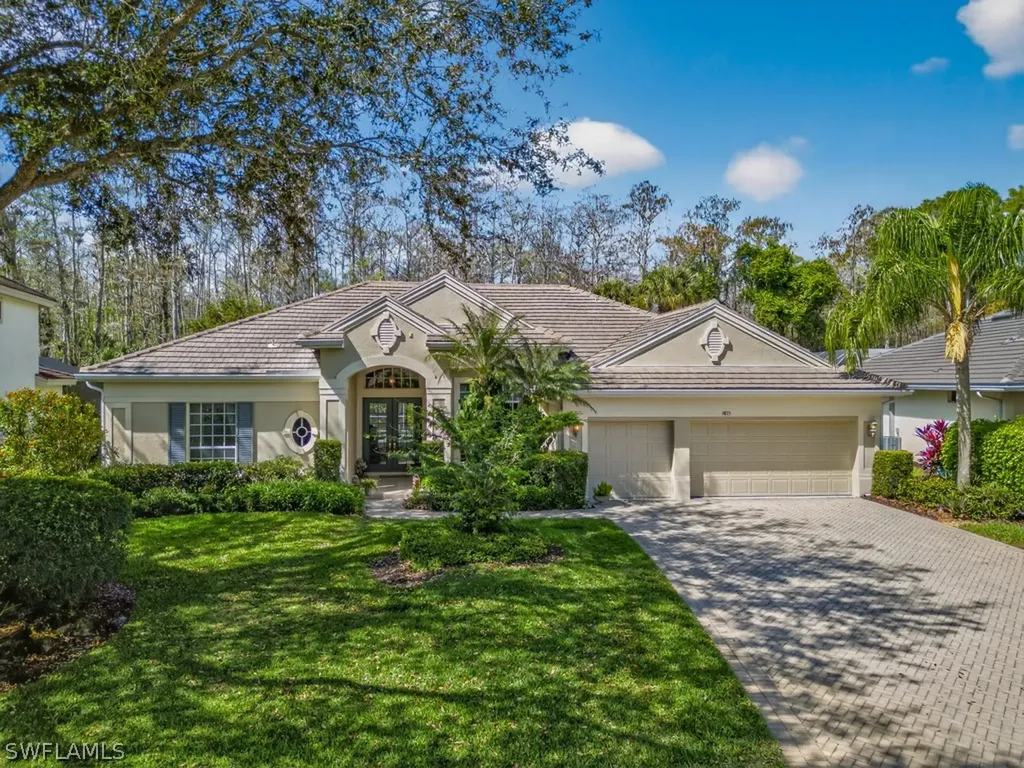 Naples FL, 5875 Whisperwood Court