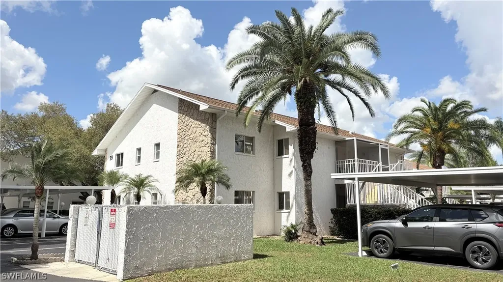 59 Camelot Gardens Boulevard Lehigh Acres FL 33936