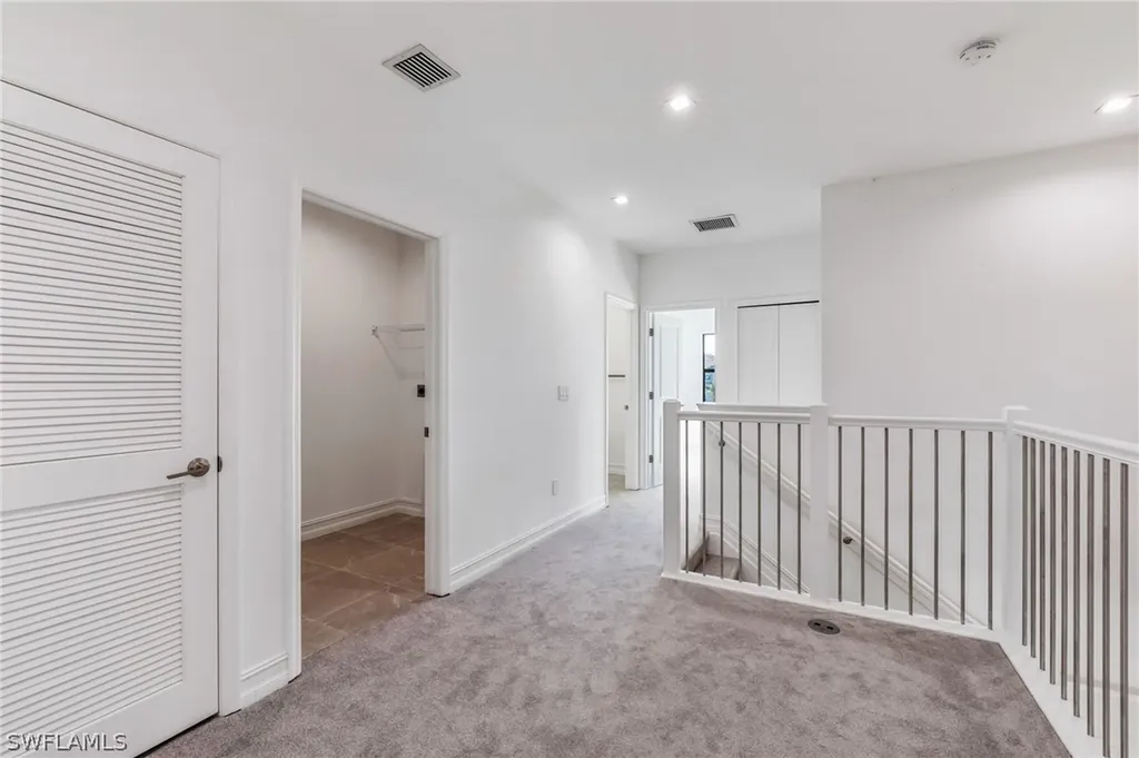7574 Rockefeller Drive Naples FL 34119