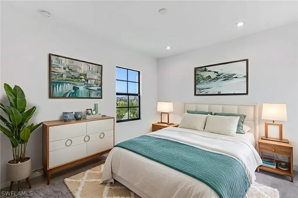7574 Rockefeller Drive Naples FL 34119