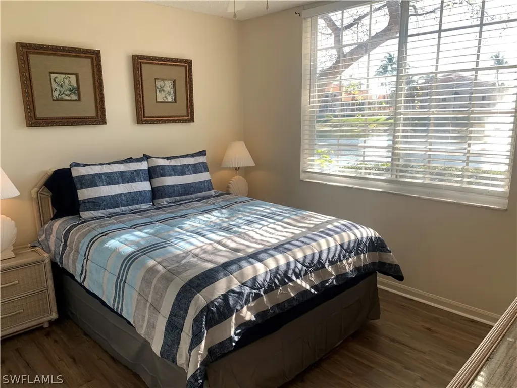 1275 Wildwood Lakes Boulevard Naples FL 34104