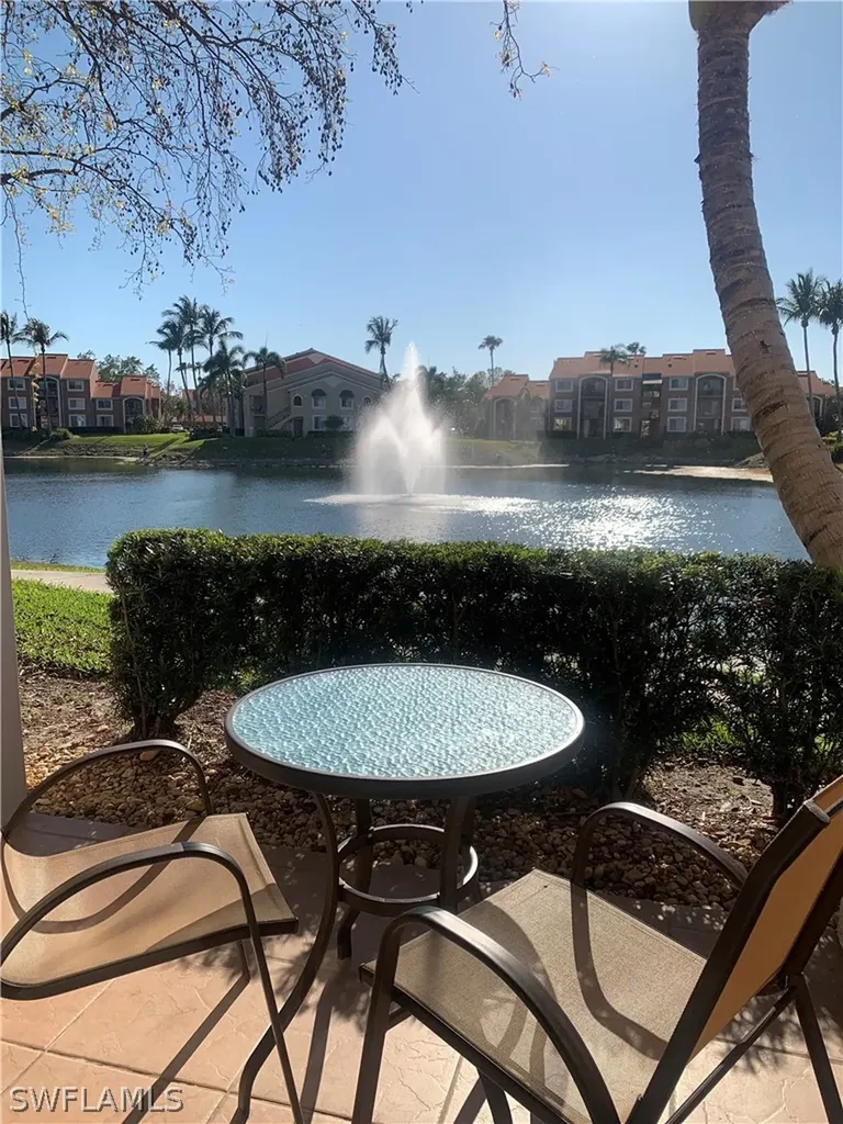 1275 Wildwood Lakes Boulevard Naples FL 34104
