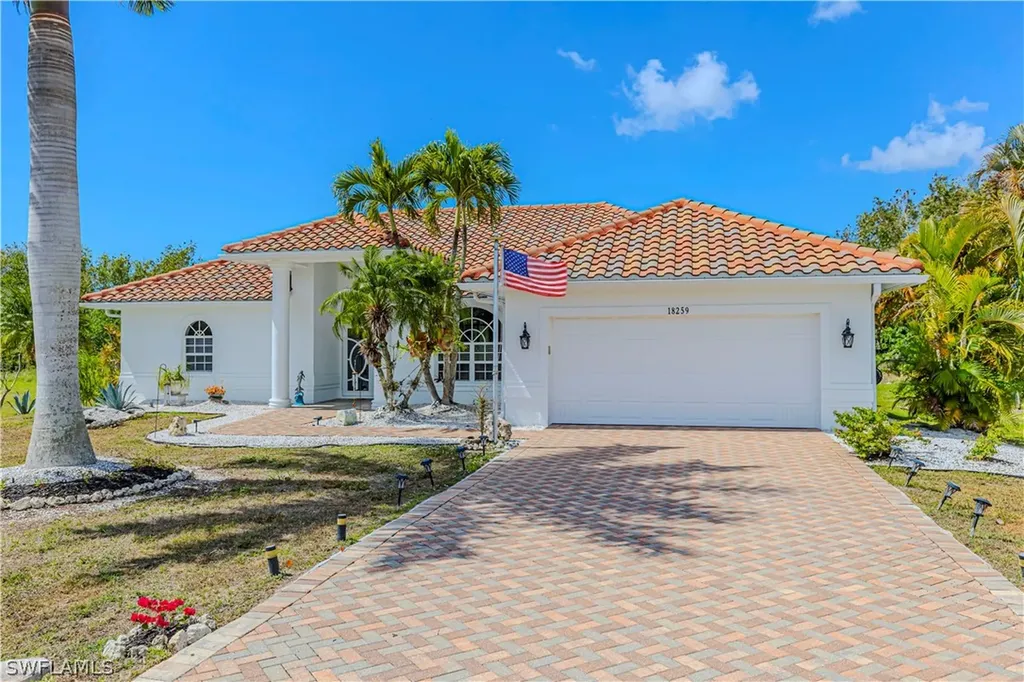 18259 Royal Hammock Boulevard Naples FL 34114