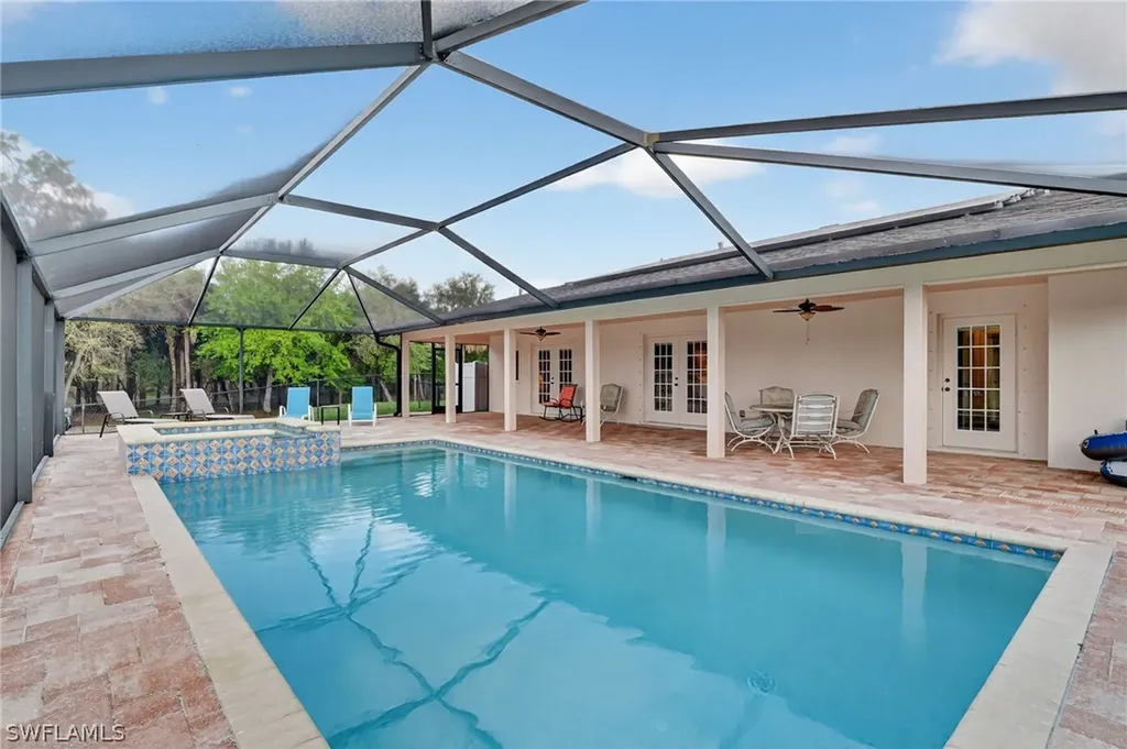 3886 24th Avenue SE Naples FL 34117