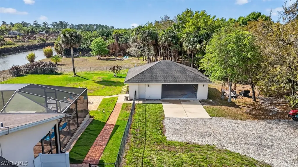 3886 24th Avenue SE Naples FL 34117