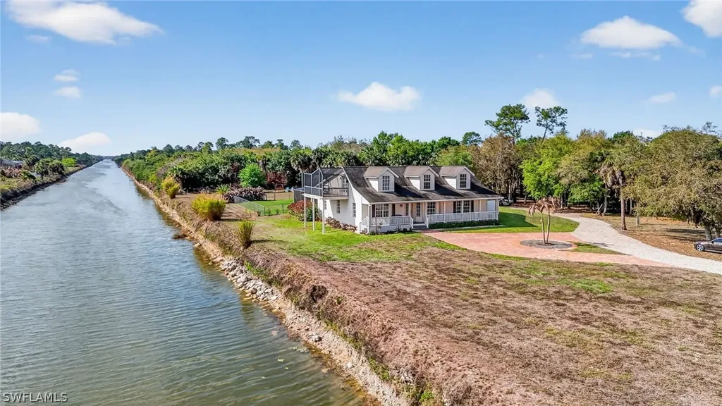 3886 24th Avenue SE Naples FL 34117