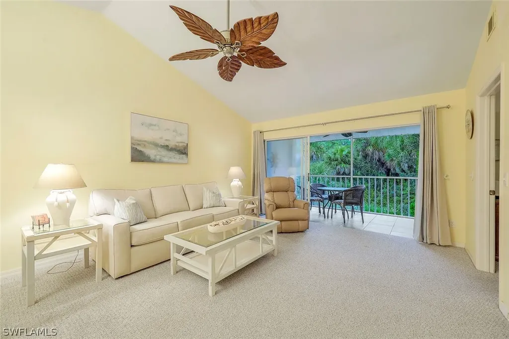 228 Belina Drive Naples FL 34104