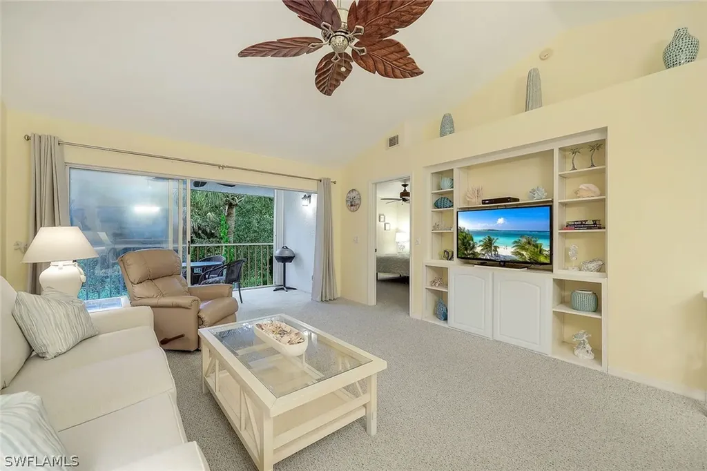 228 Belina Drive Naples FL 34104
