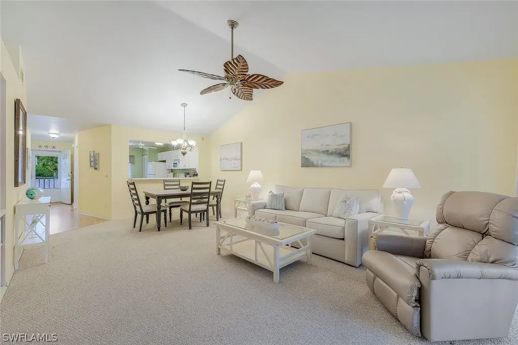 228 Belina Drive Naples FL 34104
