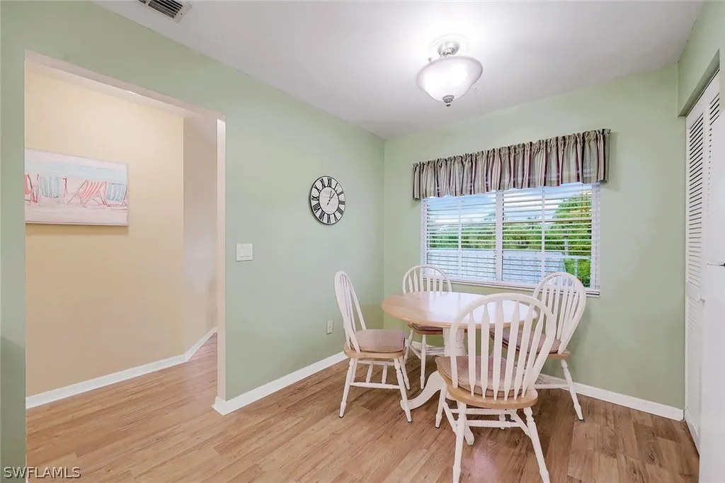 228 Belina Drive Naples FL 34104