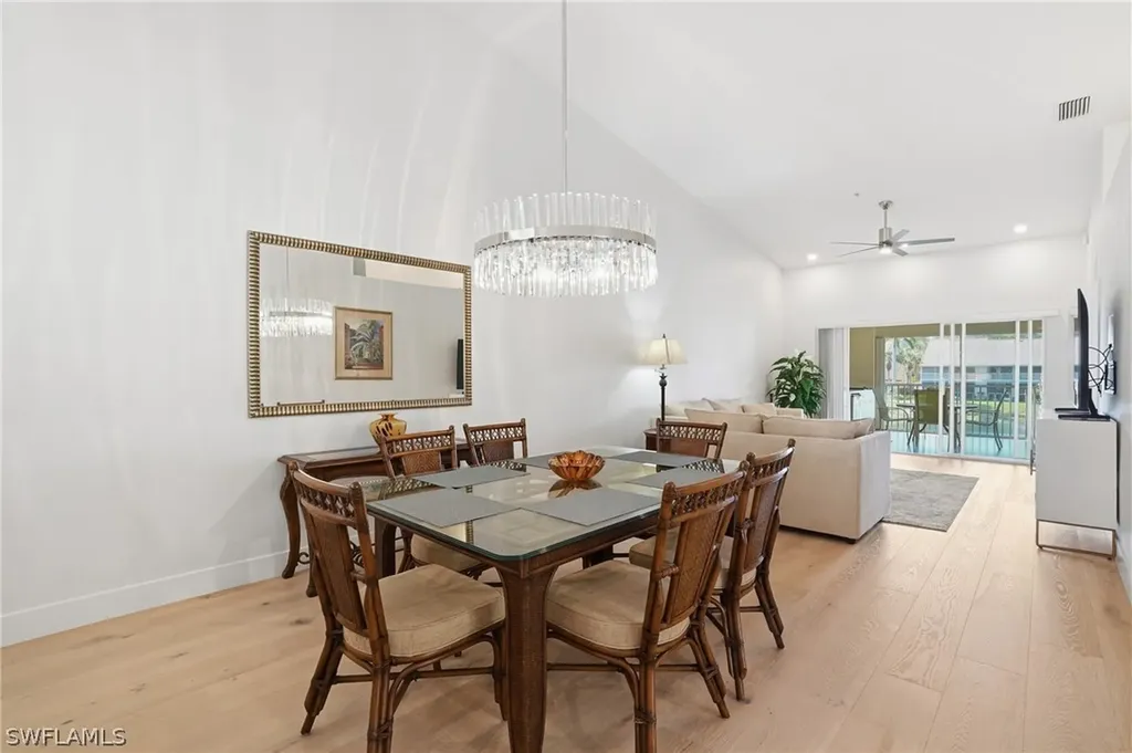 2386 Magnolia Avenue Naples FL 34112