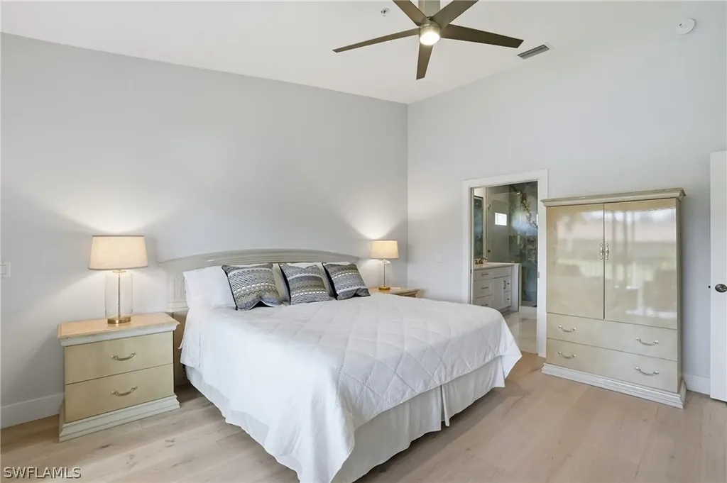 2386 Magnolia Avenue Naples FL 34112