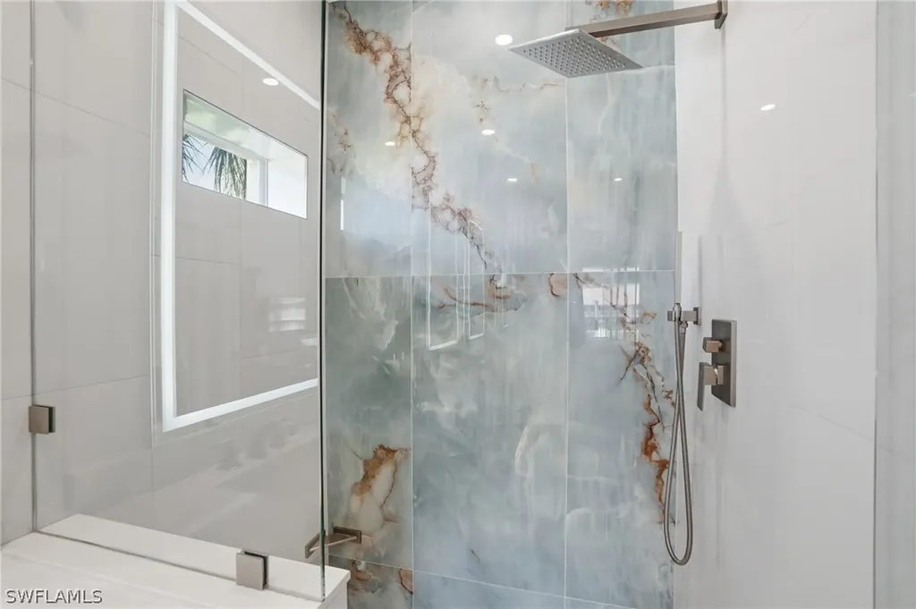 2386 Magnolia Avenue Naples FL 34112