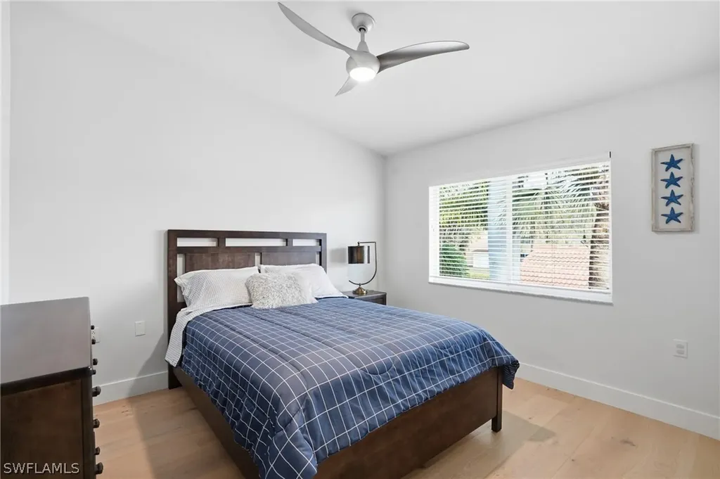 2386 Magnolia Avenue Naples FL 34112