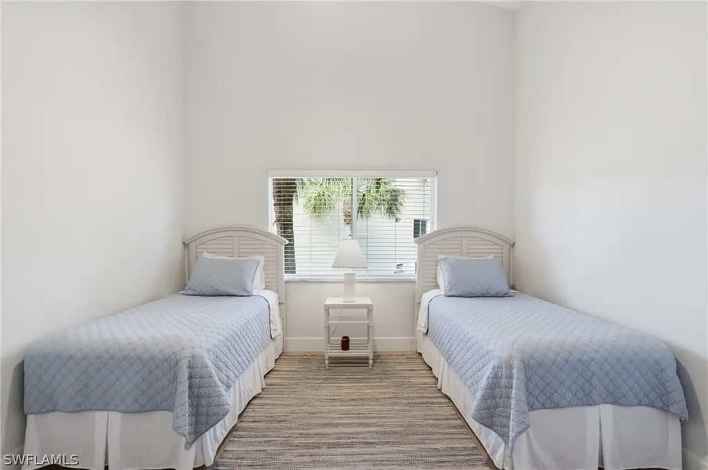 2386 Magnolia Avenue Naples FL 34112
