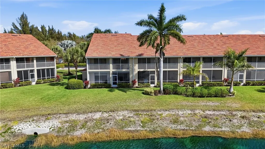 2386 Magnolia Avenue Naples FL 34112