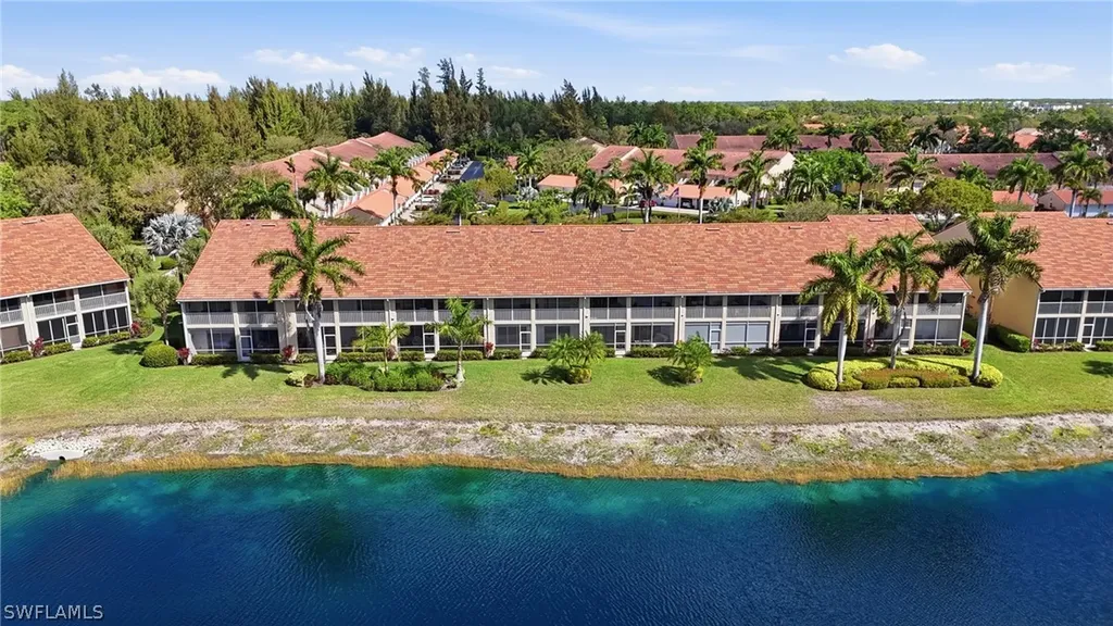 2386 Magnolia Avenue Naples FL 34112
