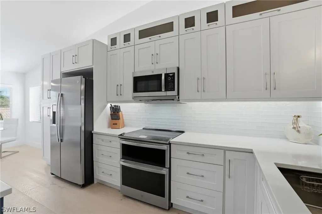 2386 Magnolia Avenue Naples FL 34112