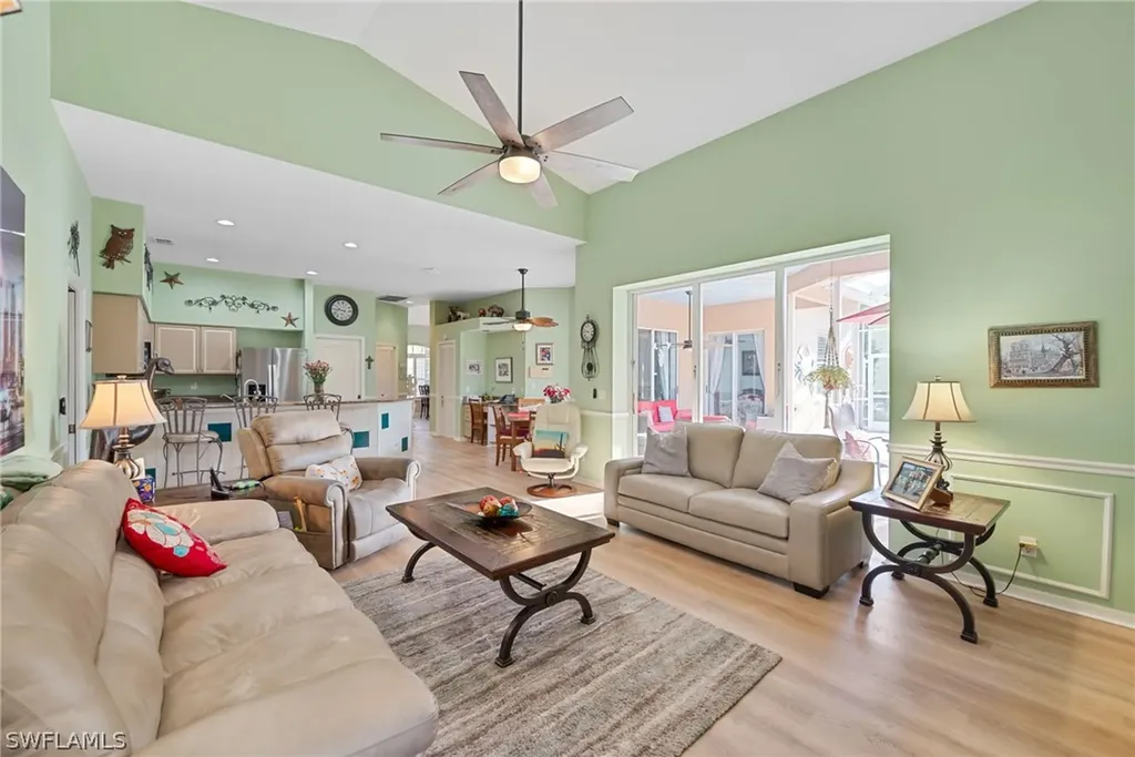 195 Palmetto Dunes Circle Naples FL 34113