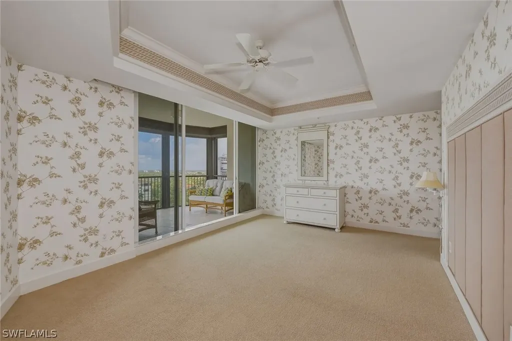 8665 Bay Colony Drive Naples FL 34108