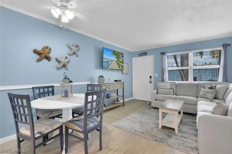 1295 Gulf Shore Boulevard S Naples FL 34102