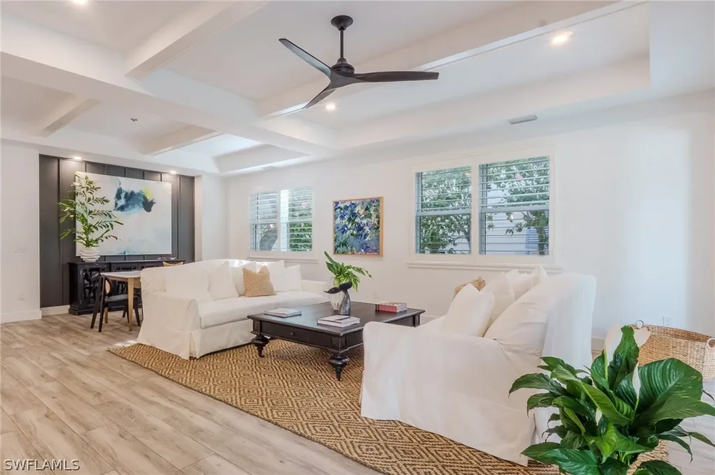 1075 Frank Whiteman Boulevard Naples FL 34103