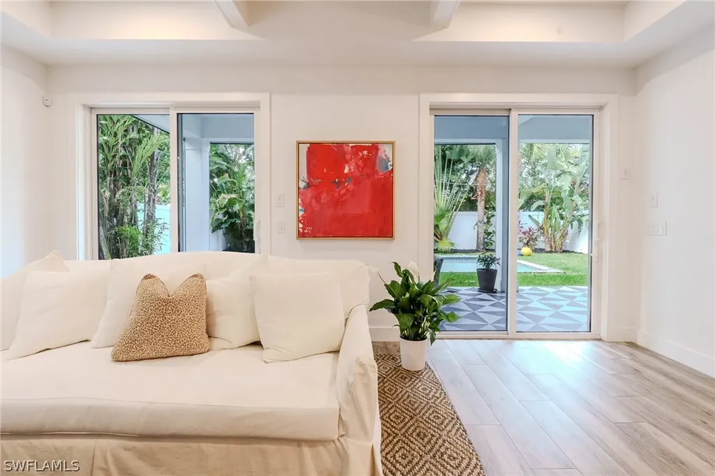 1075 Frank Whiteman Boulevard Naples FL 34103