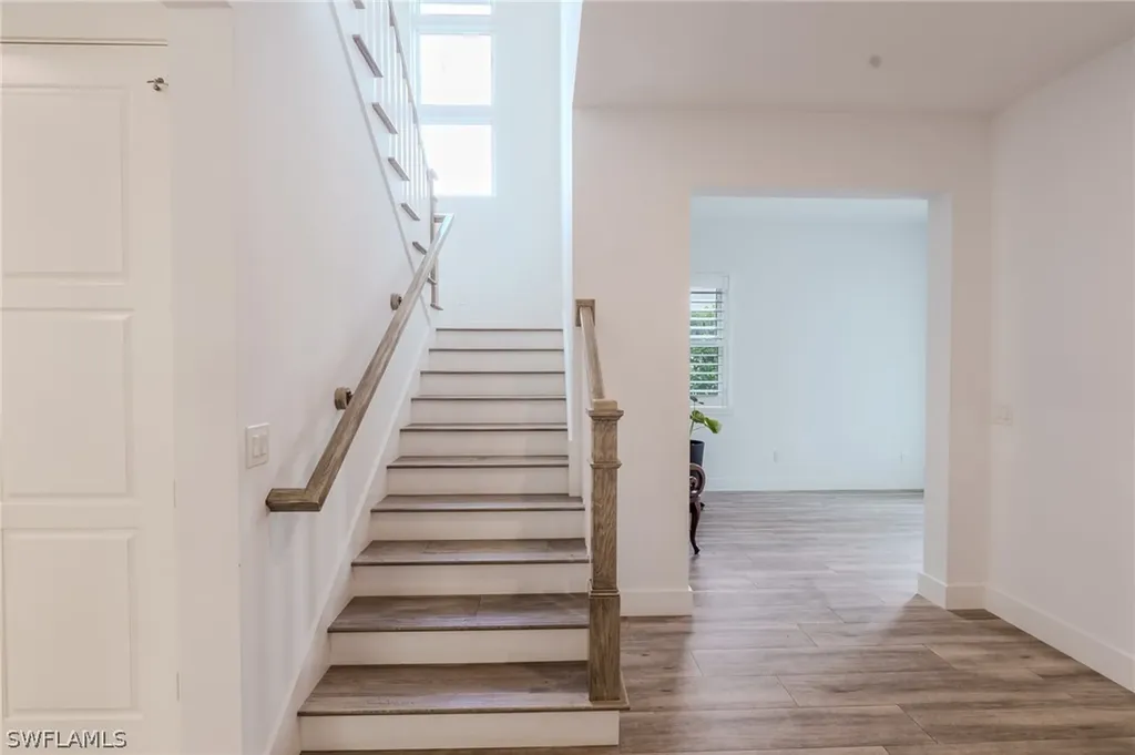 1075 Frank Whiteman Boulevard Naples FL 34103