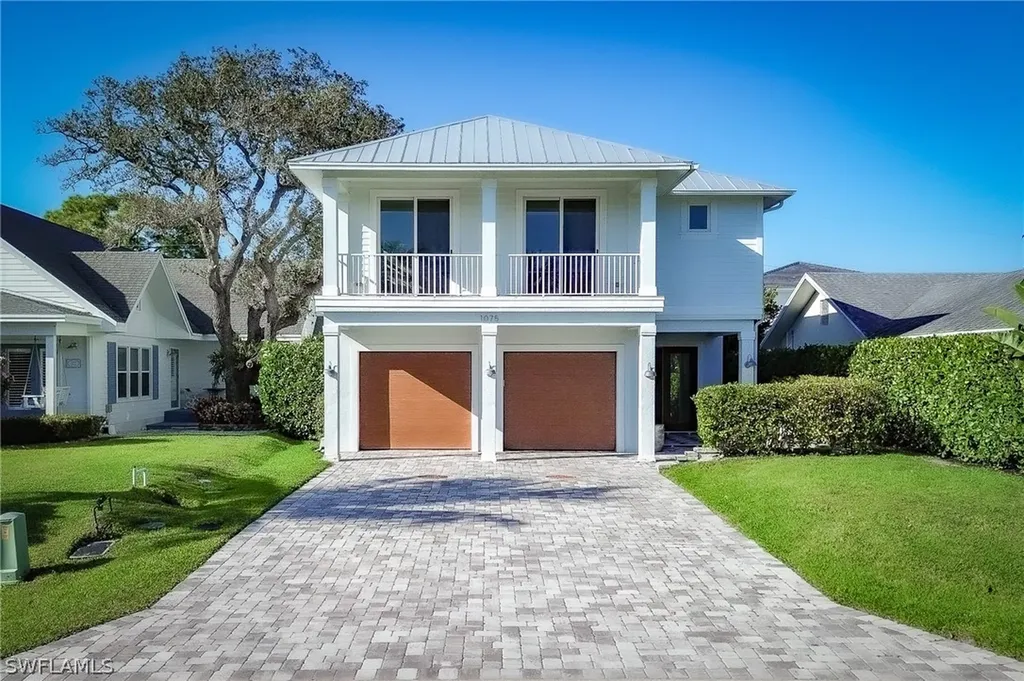 1075 Frank Whiteman Boulevard Naples FL 34103