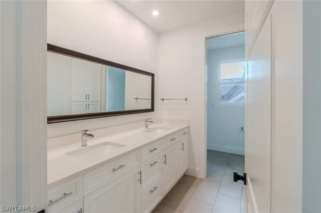 1075 Frank Whiteman Boulevard Naples FL 34103