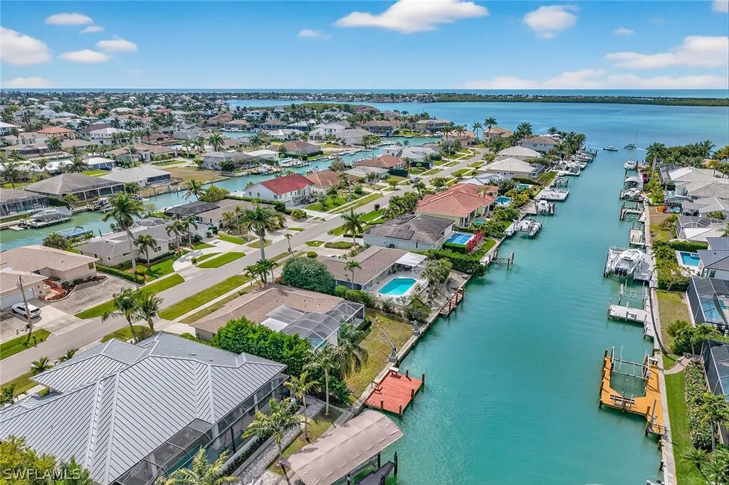 Marco Island FL, 850 Perrine Court