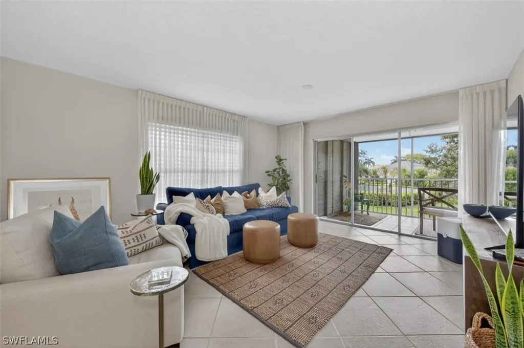 3300 Binnacle Drive Naples FL 34103