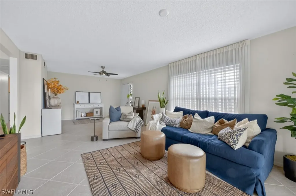 3300 Binnacle Drive Naples FL 34103